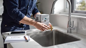 obtenez un devis gratuit pour l'installation d'un adoucisseur d'eau. découvrez les prix et comparez les offres pour un eau douce et sans calcaire chez vous.